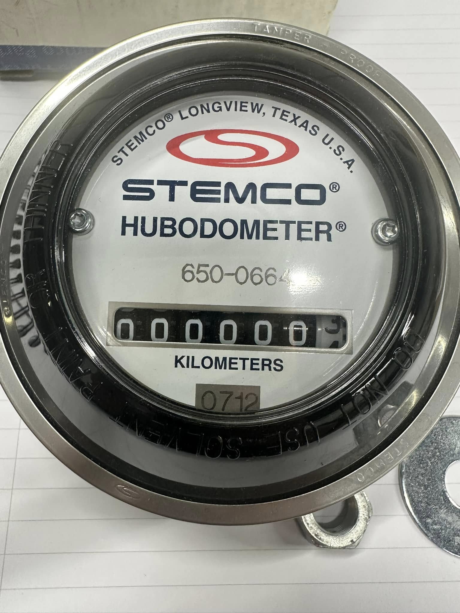 NGE0006 - Network Bus & Truck Parts - Stemco Hubodometer 