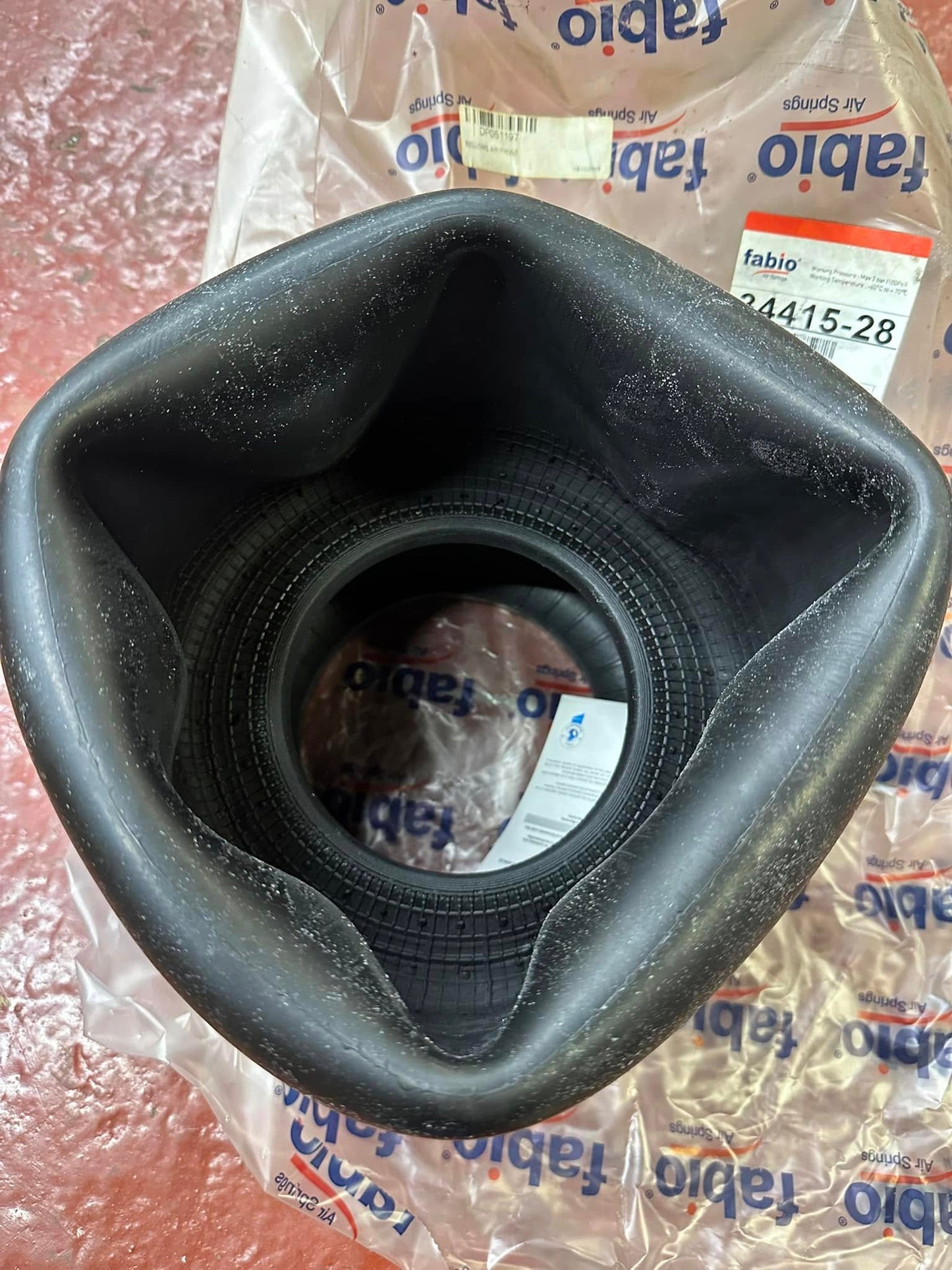 NGE0007 - Network Bus & Truck Parts - Volvo Bellow - Bottom