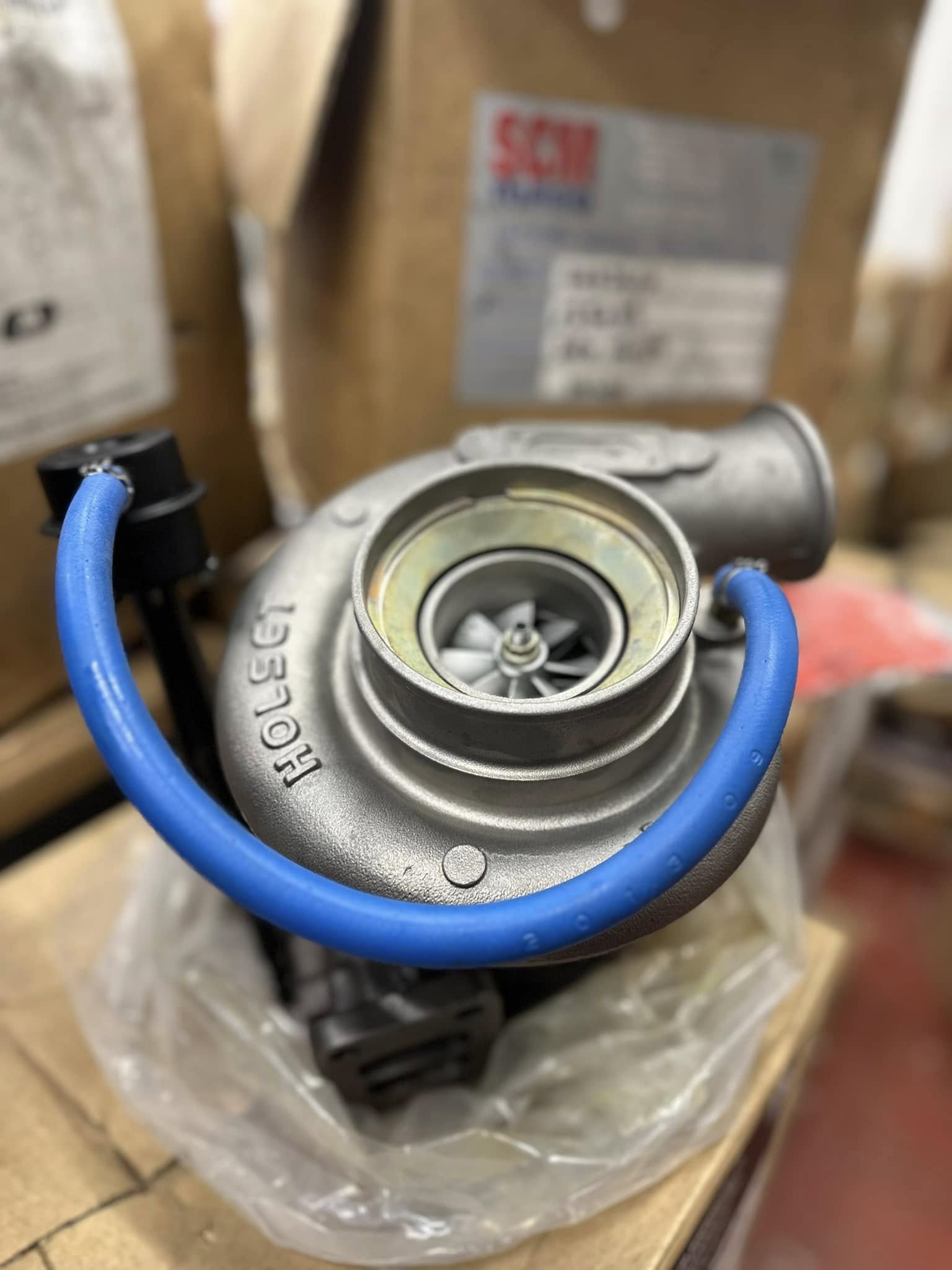 NGE0013 - Holset Turbo HX 35 For Volvo Bus B7L - 4043410 - Network Bus & Truck Parts