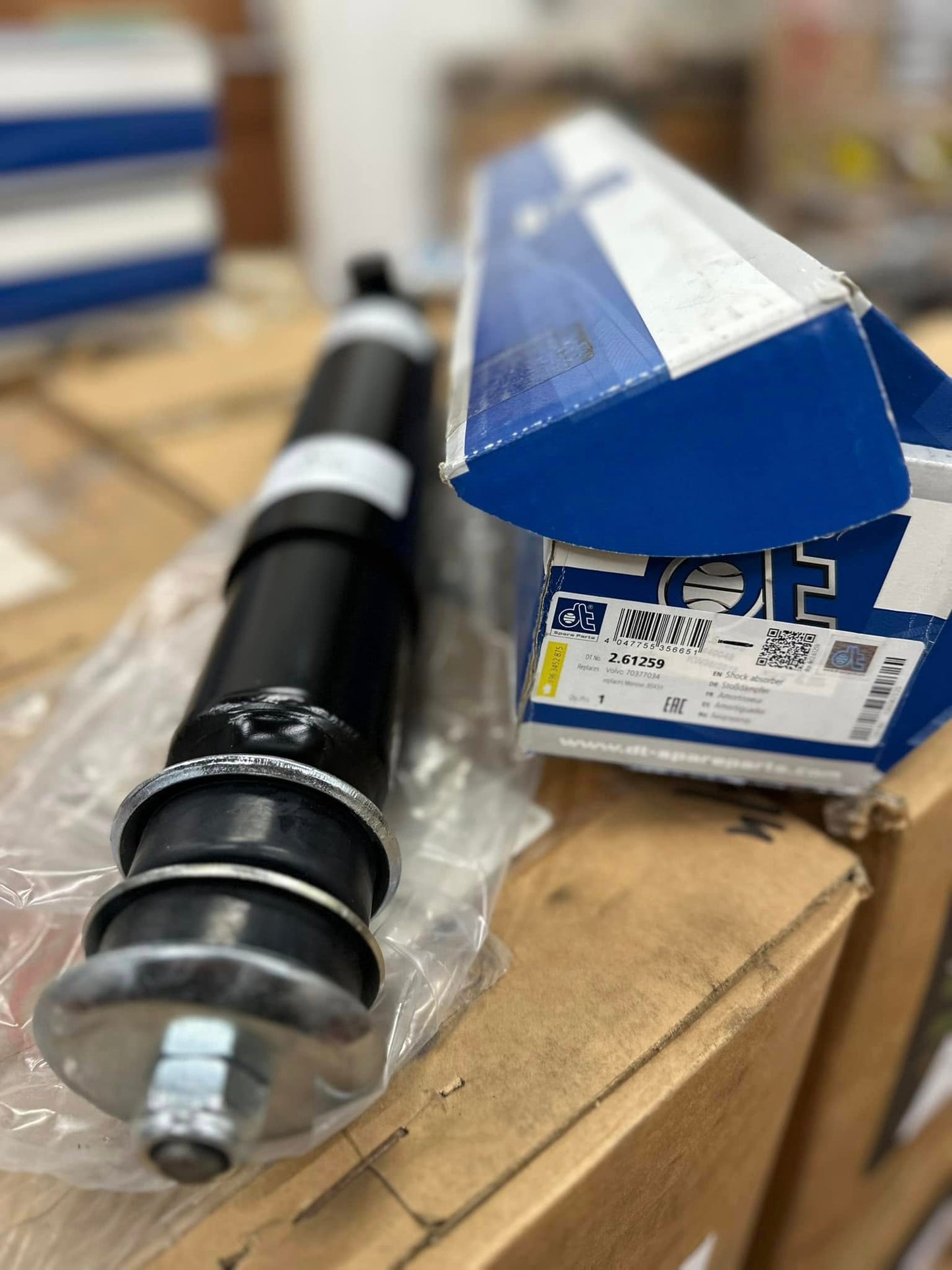 NGE0015 - Volvo Shock Absorber