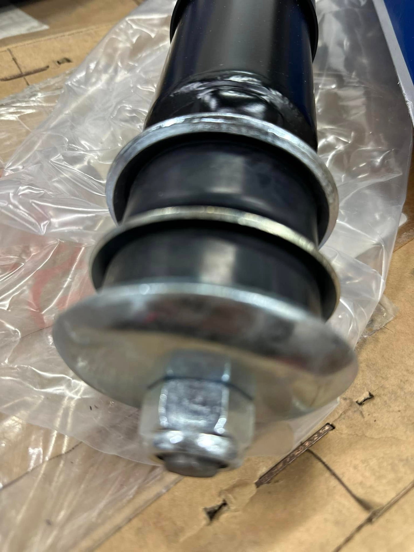 NGE0015 - Volvo Shock Absorber