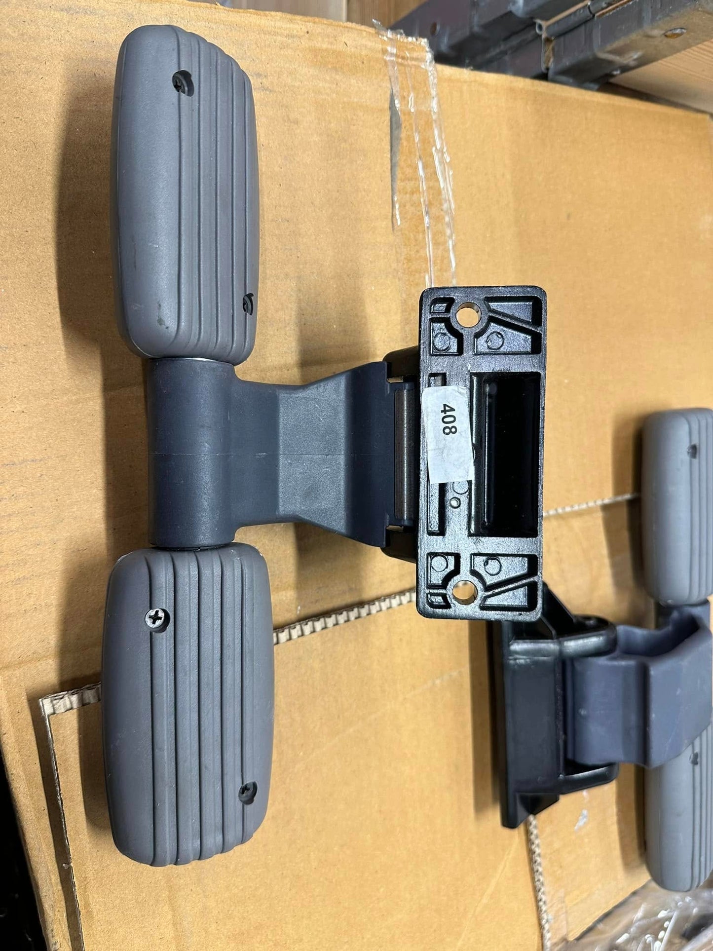 NGE0030 - Coach Foot Rests