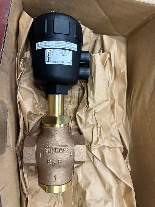 NV0012 - Type 2002 - Pneumatically operated 3/2 way globe _piston operated seat valve -  - Network Bus & Truck Parts